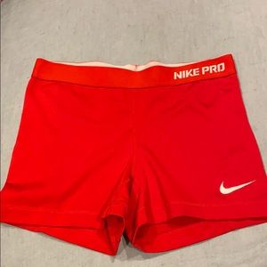 Women’s Nike procombat compression shorts